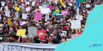 Media framing of mass rallies: understanding perspectives